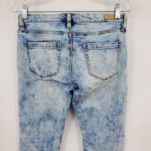 Blank NYC Skinny Classique Light Wash Acid Distressed Jeans Size 25 - Picture 8 of 9